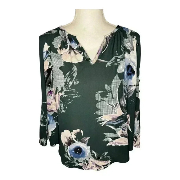 Jennifer Lopez Women's Small Green Floral Bar Sleeve V-Neck Lightweight‎ Top - Picture 1 of 7